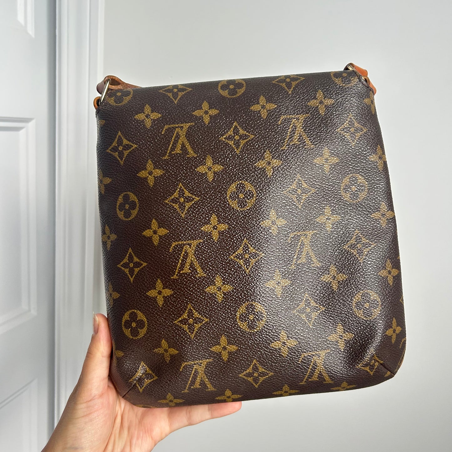 (1999) Louis Vuitton Musette Salsa