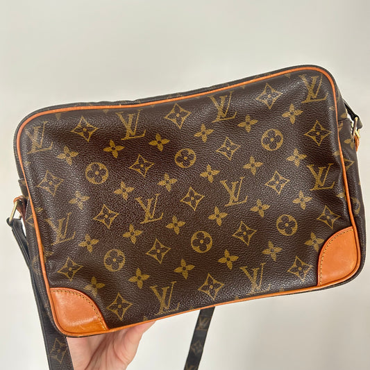 (2002) Louis Vuitton Nile