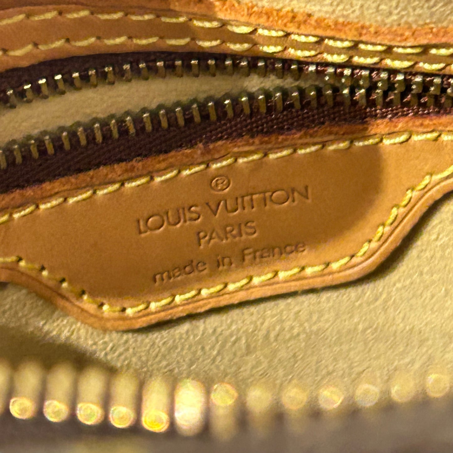 (2001) Louis Vuitton Looping MM