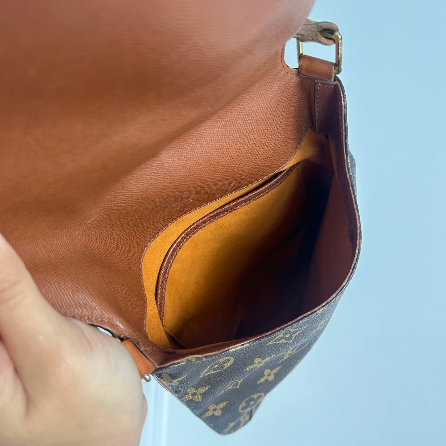 (1999) Louis Vuitton Musette Salsa