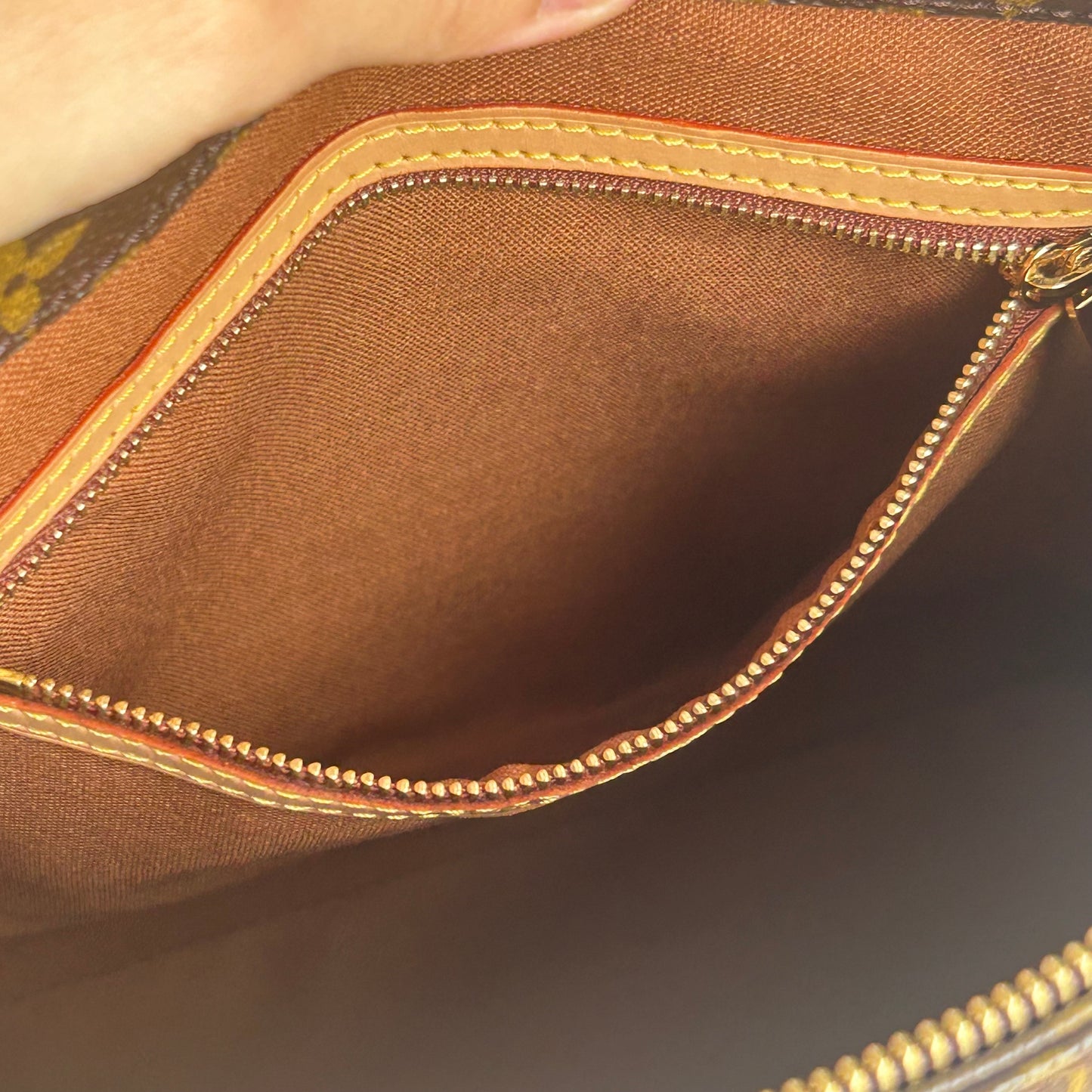 (2003) Louis Vuitton Cabas Piano
