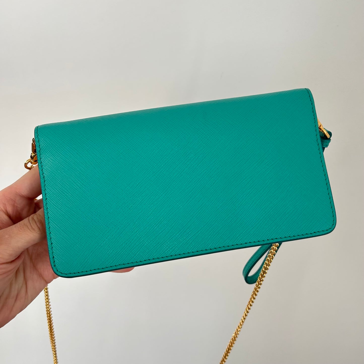 (2018) PRADA saffiano mini clutch bag