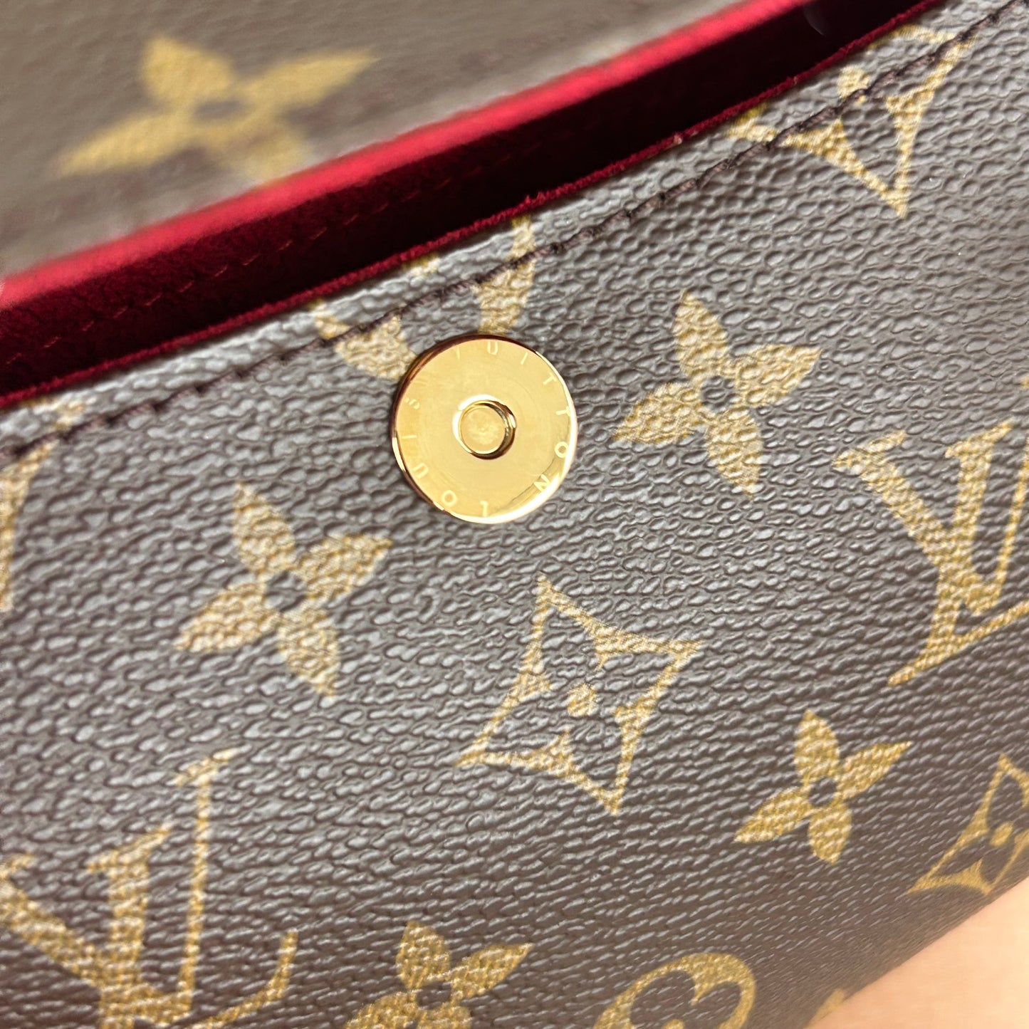 (2002) Louis Vuitton Sonatine