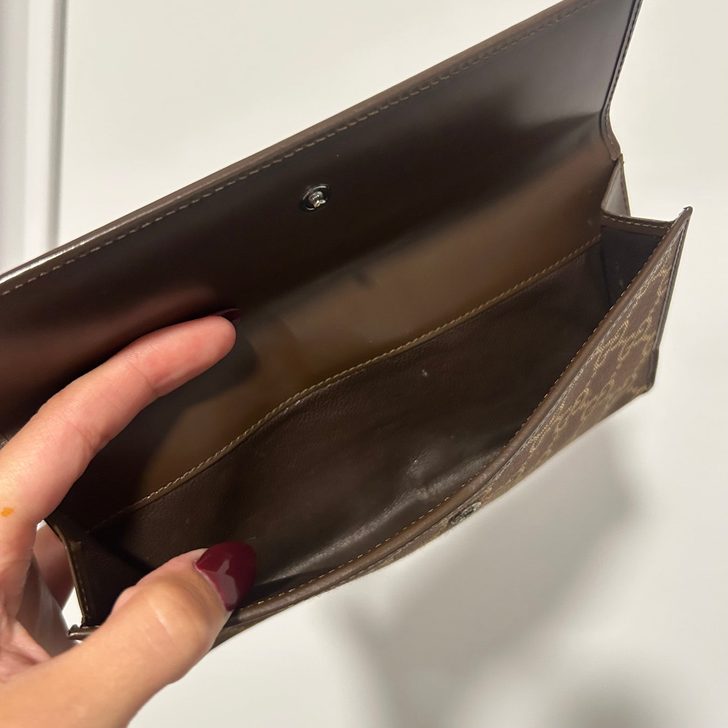 (2005) GUCCI Portefeuille GG supreme brun