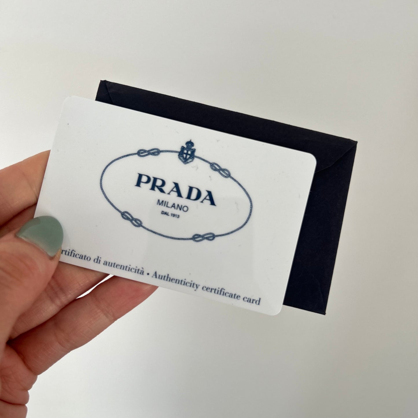 (2018) PRADA saffiano mini clutch bag