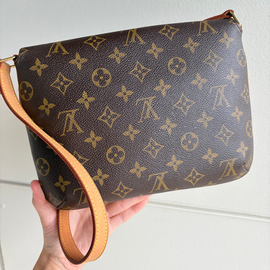 (2000) Louis Vuitton Musette Tango