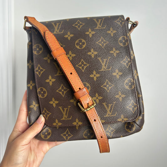 (1999) Louis Vuitton Musette Salsa
