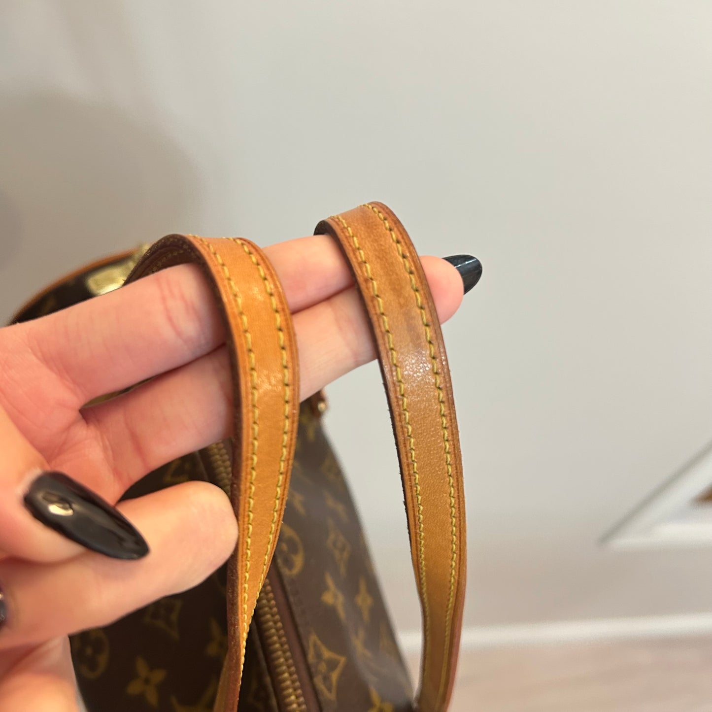 (2005) Louis Vuitton Papillon 26