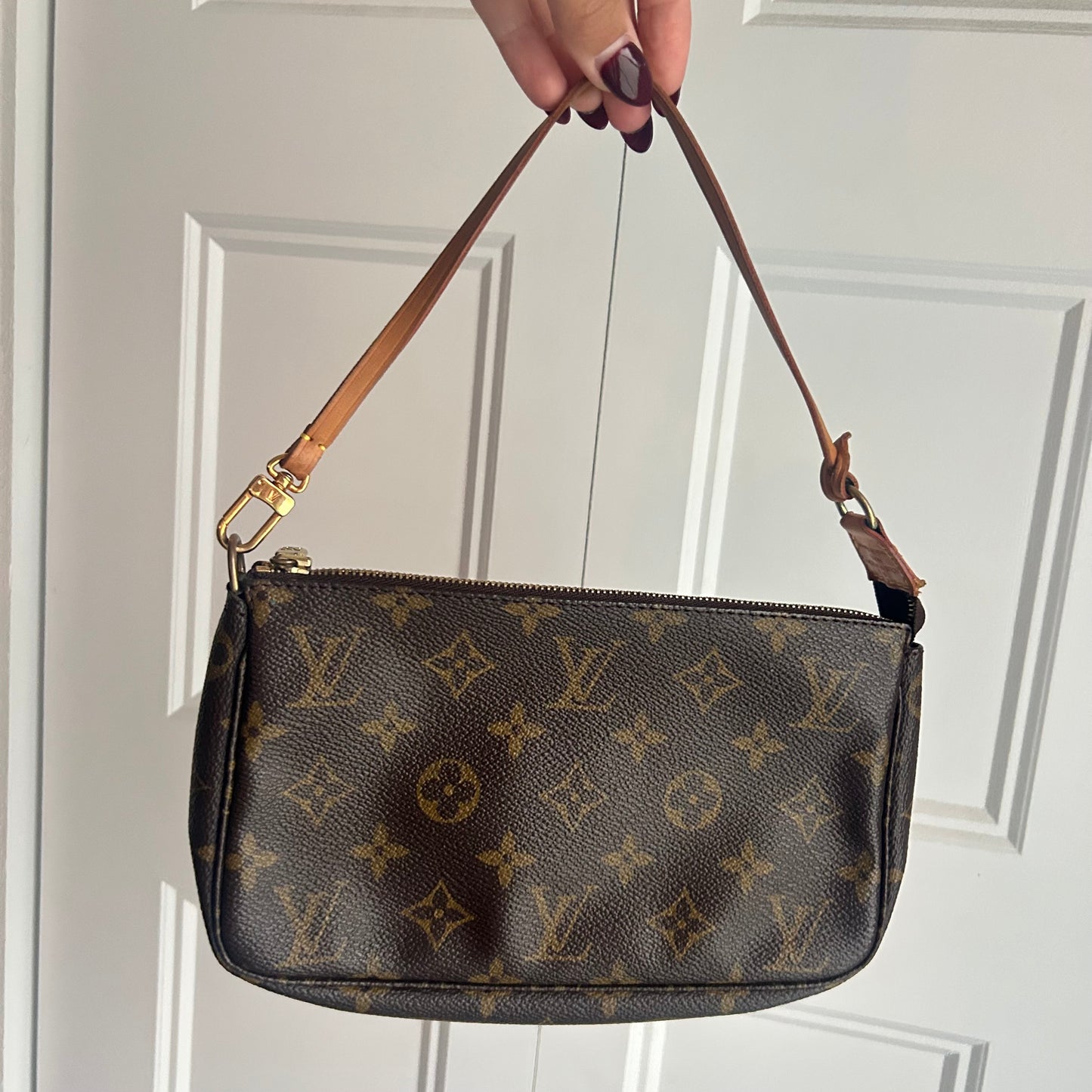 (2001) Louis Vuitton Pochette Accessoires