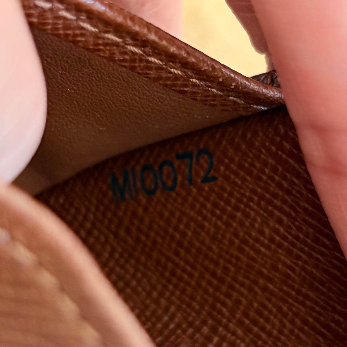 (2002) Louis Vuitton Portefeuille Compact