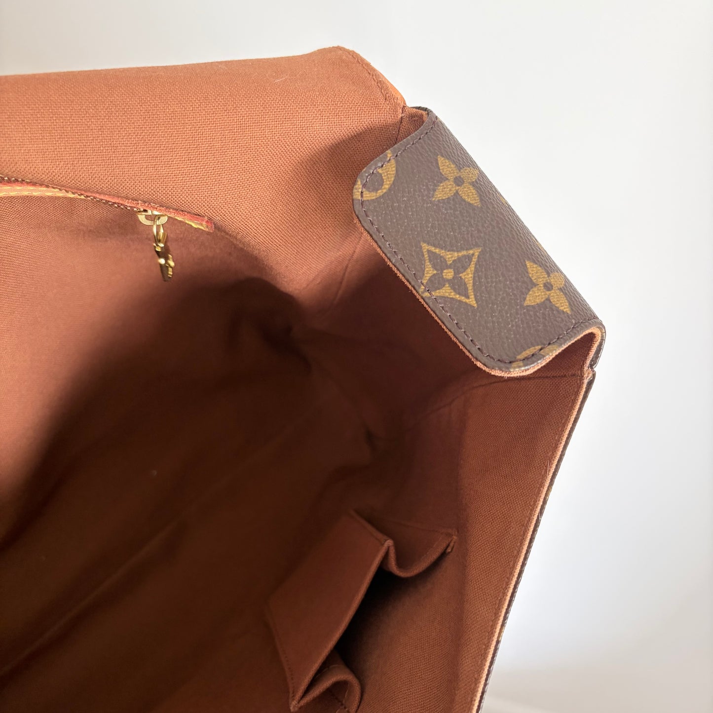 (2003) Louis Vuitton messenger bag