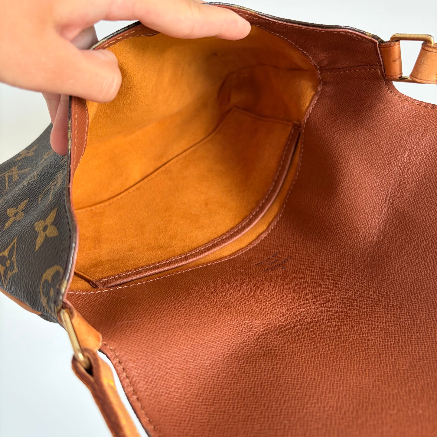 (1998) Louis Vuitton Musette Tango