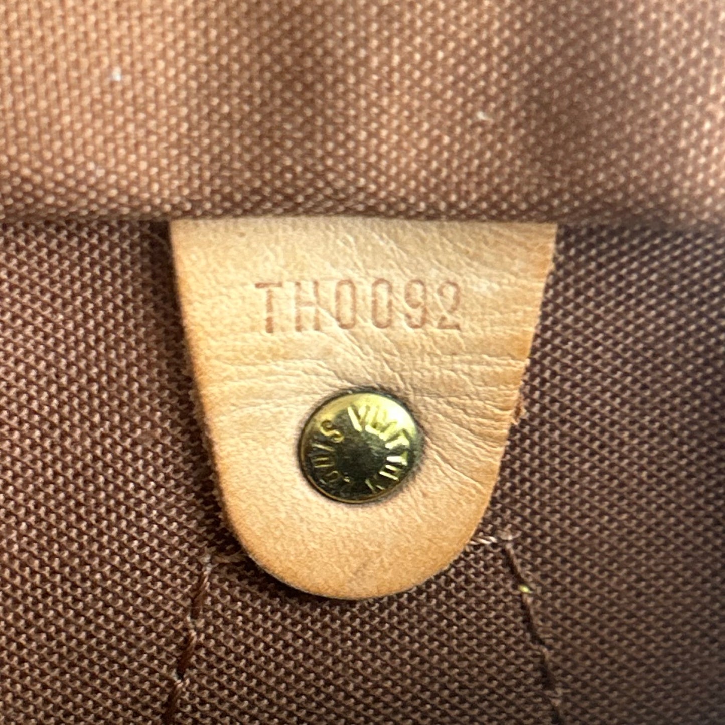 (2002) Louis Vuitton Speedy 30