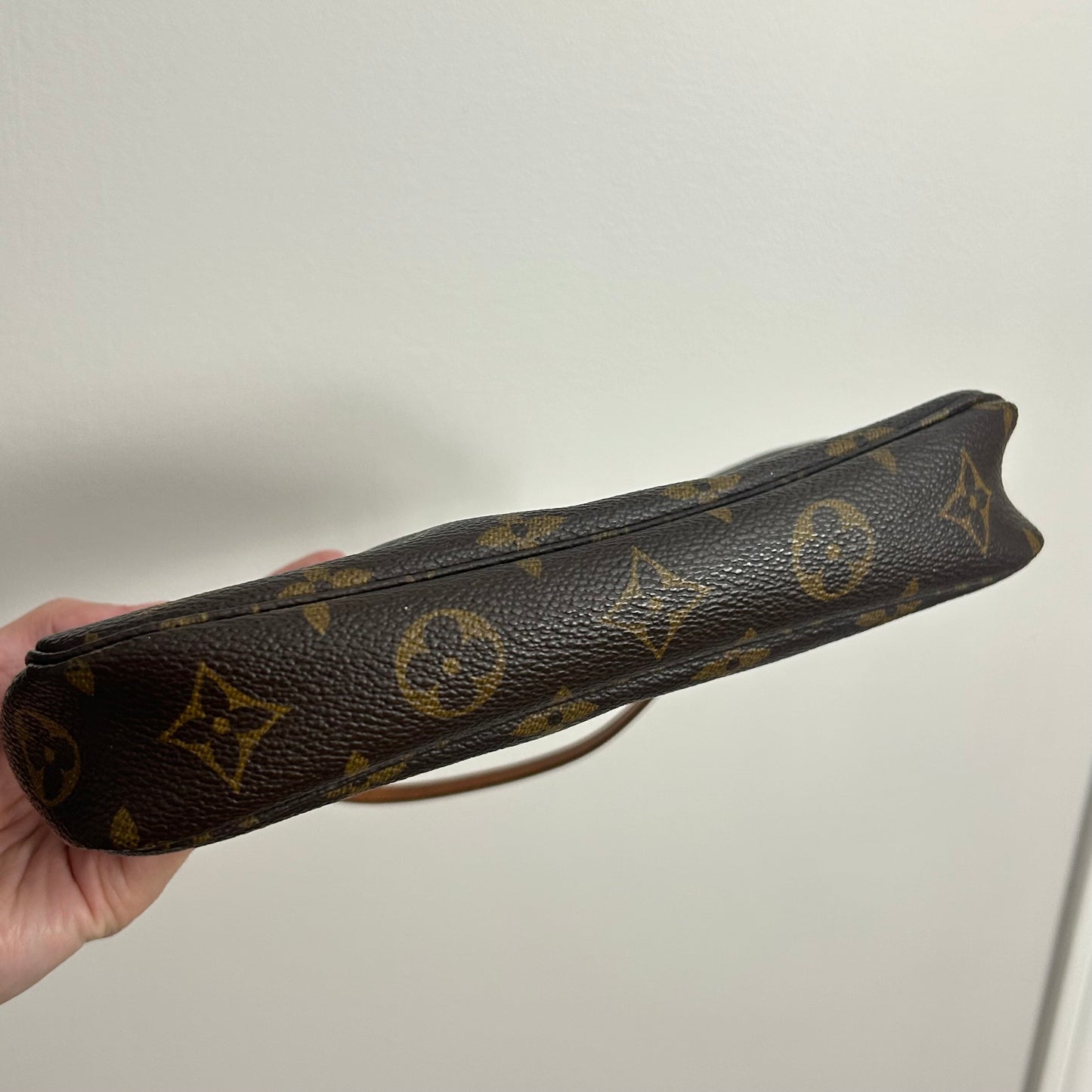 (1999) Louis Vuitton Pochette Accessoires