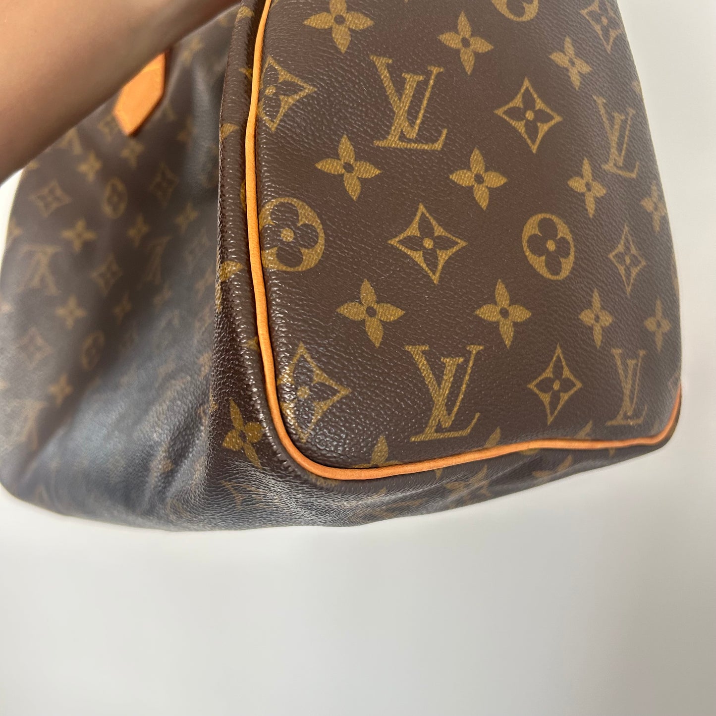 (2002) Louis Vuitton Speedy 30