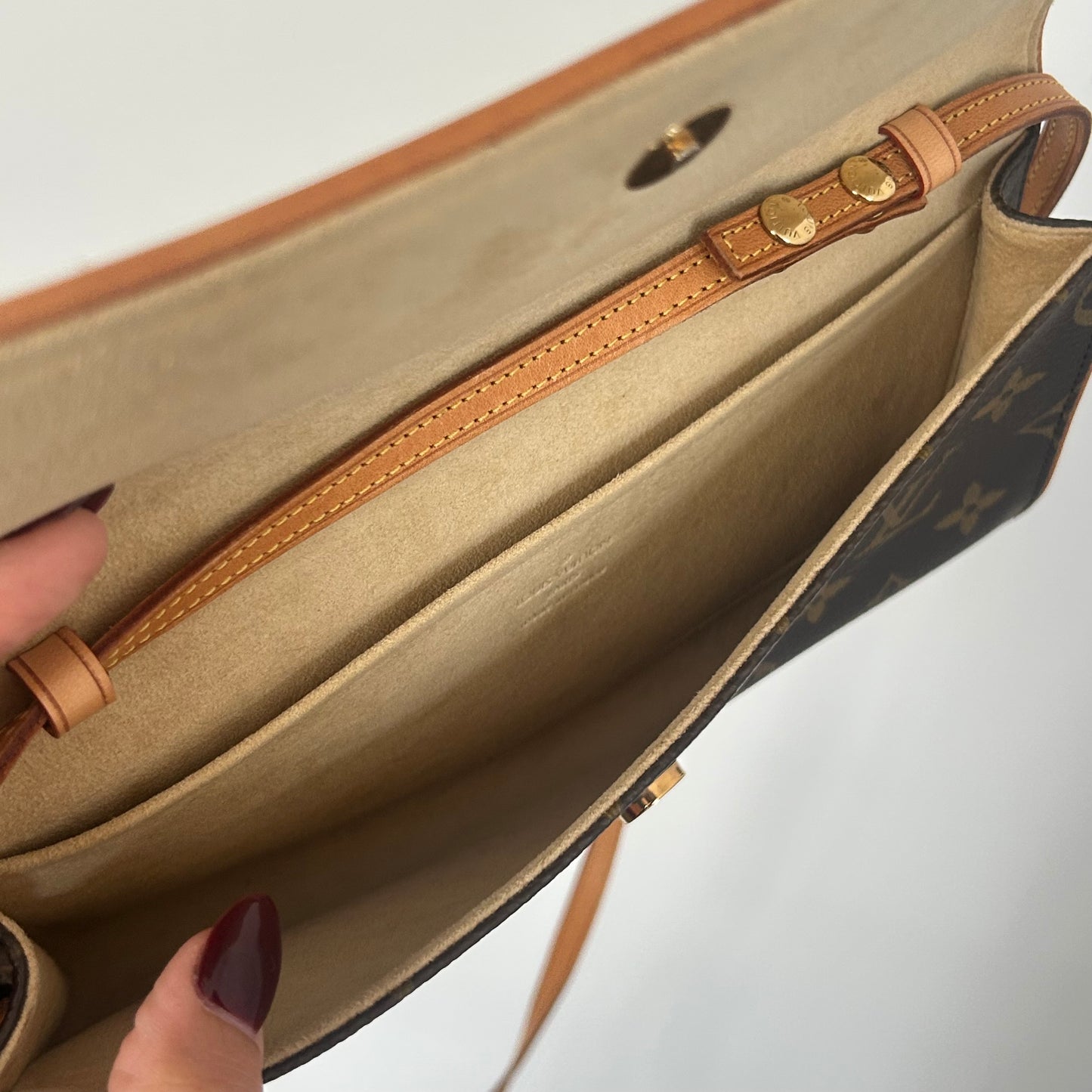 (2002) Louis Vuitton Pochette Twin GM