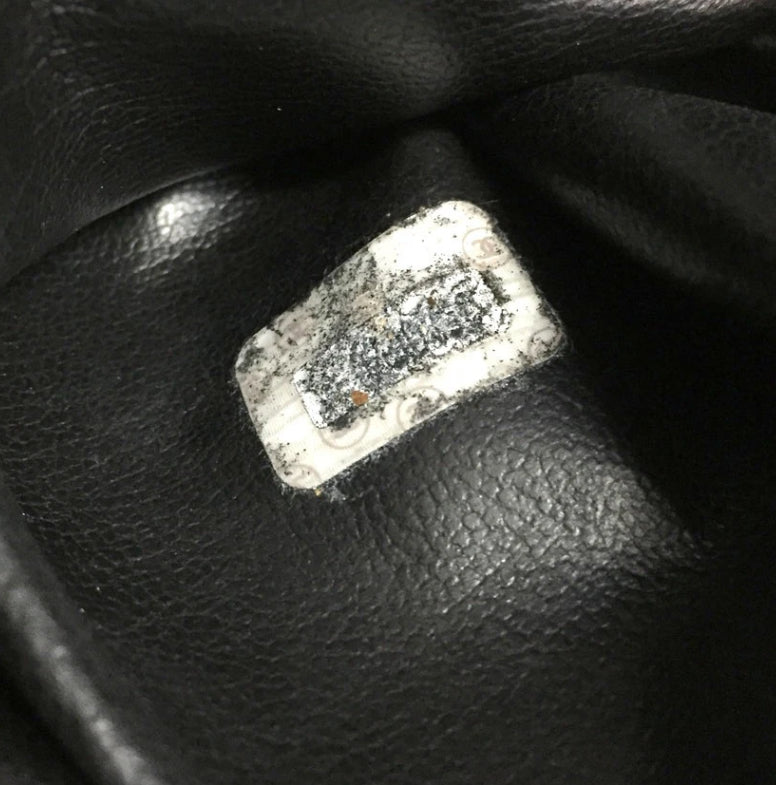 (1994) CHANEL Caviar Leather bag Triple coco CC