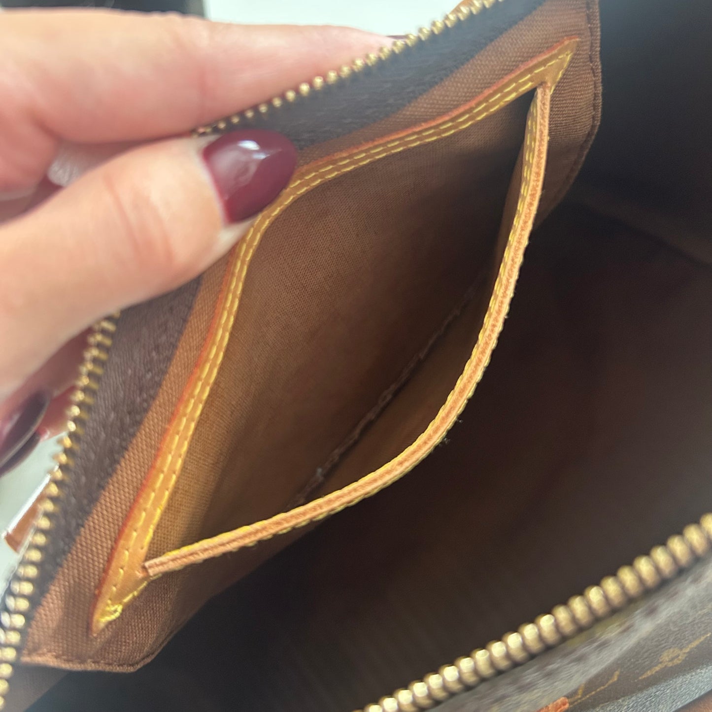 (2002) Louis Vuitton Speedy 30
