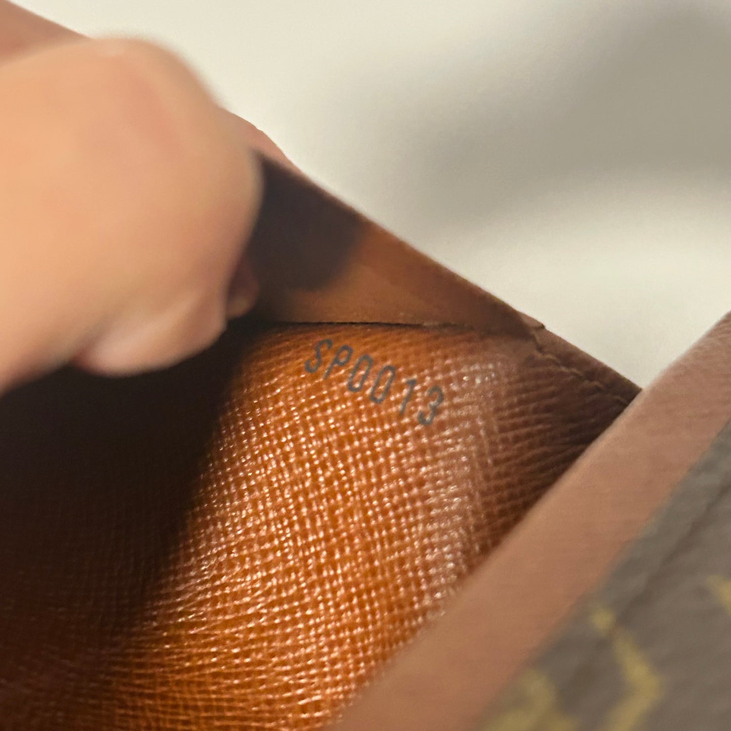 (2003) Louis Vuitton Portefeuille Coffre-fort