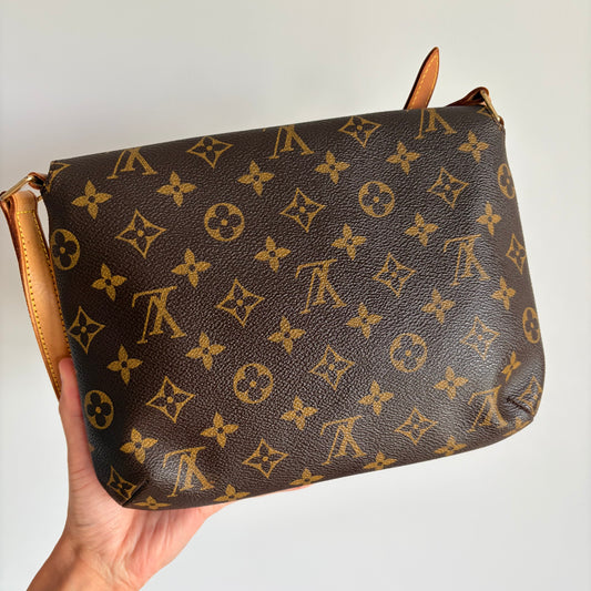 (1998) Louis Vuitton Musette Tango