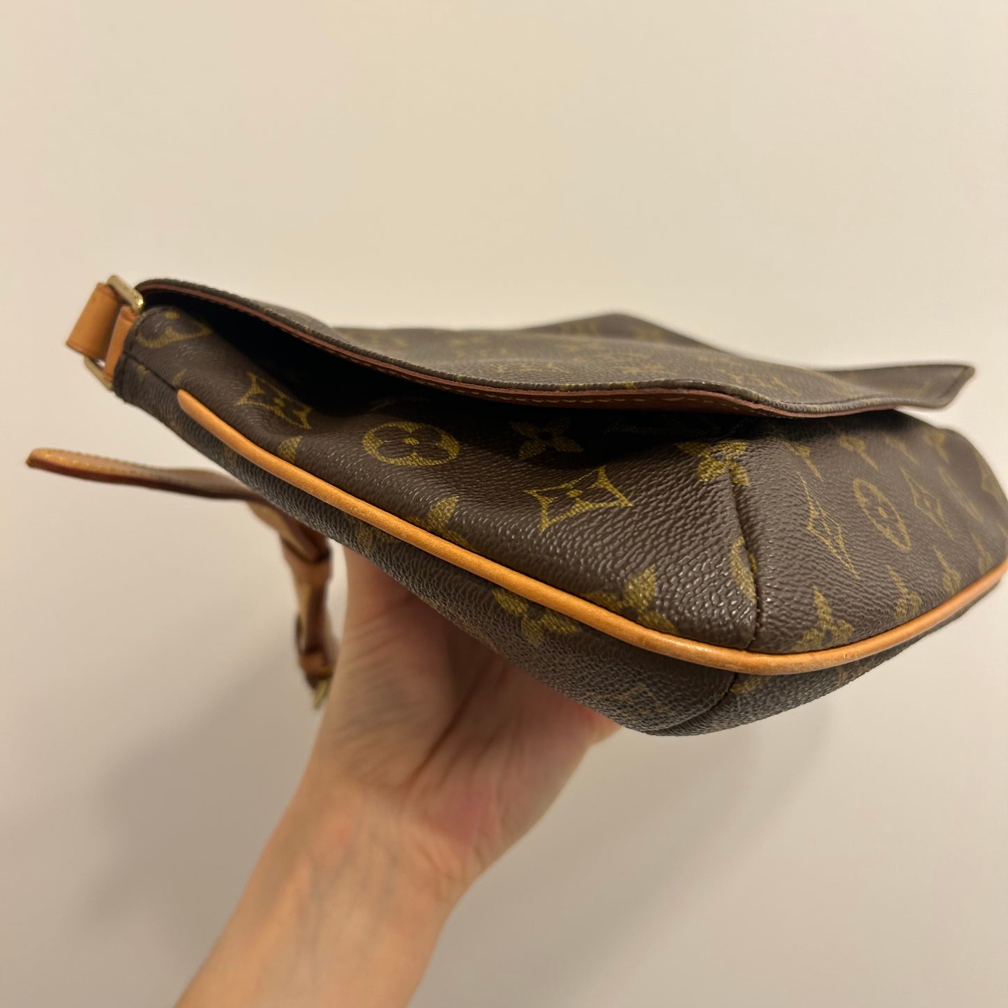 (2001) Louis Vuitton Musette Tango