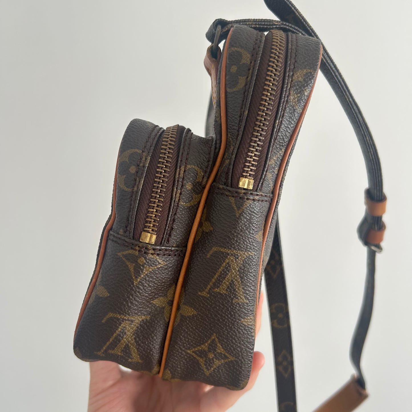 (1987) Louis Vuitton Mini Amazone