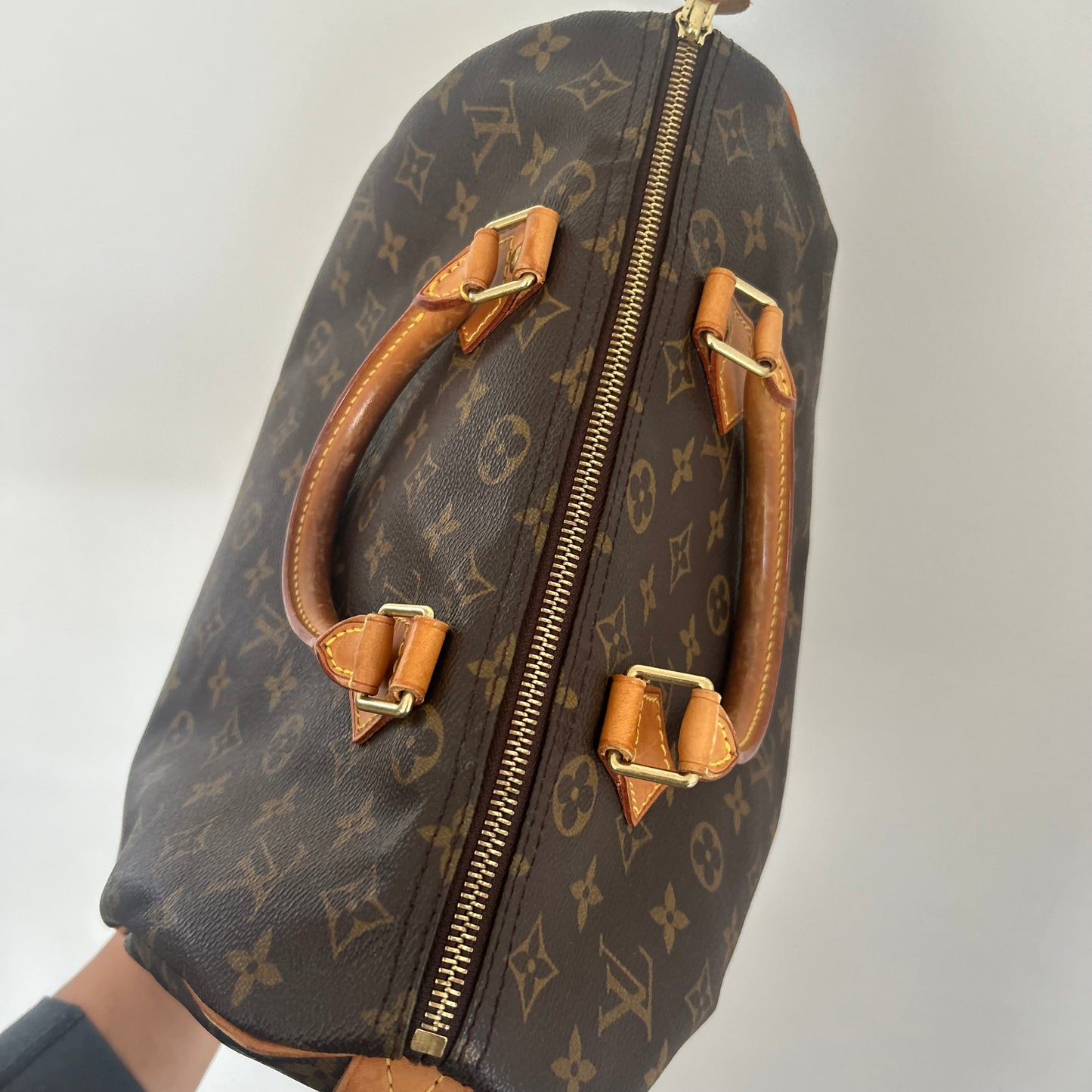 (2002) Louis Vuitton Speedy 30