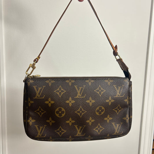 (1999) Louis Vuitton Pochette Accessoires