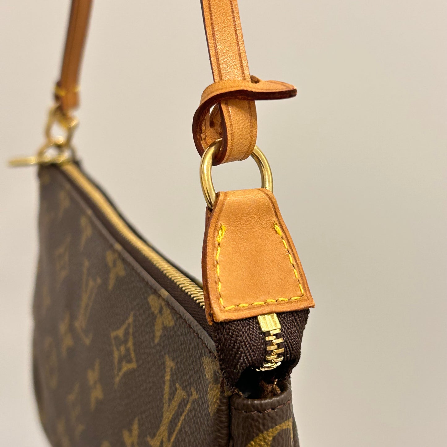 (2000) Louis Vuitton Pochette Accessoires