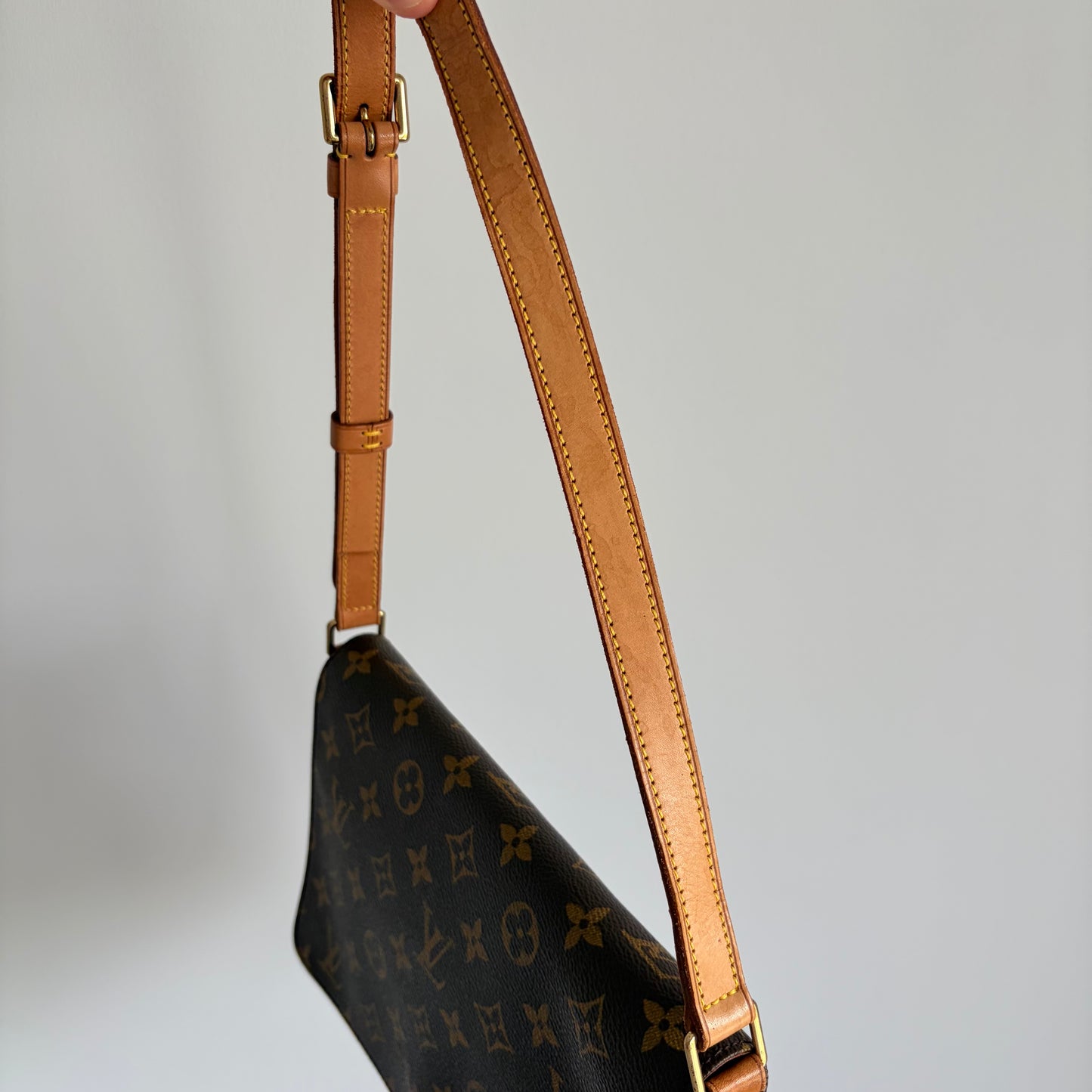 (1998) Louis Vuitton Musette Tango