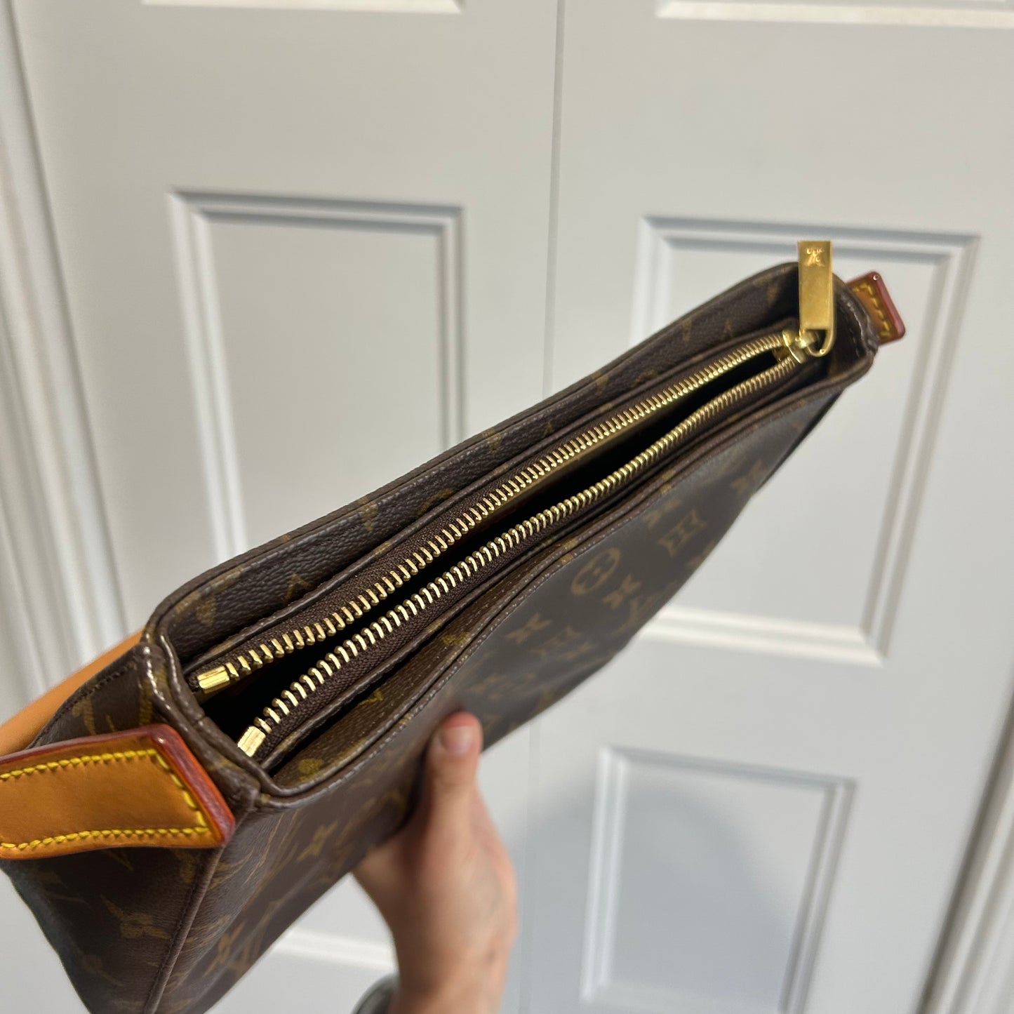 (2002) Louis Vuitton Looping MM