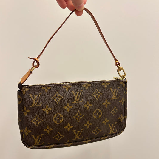 (2000) Louis Vuitton Pochette Accessoires