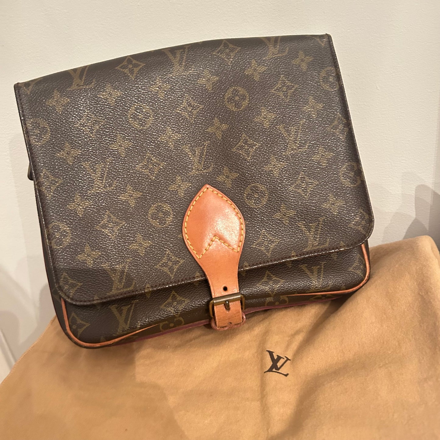 (1989) Louis Vuitton Cartouchière GM