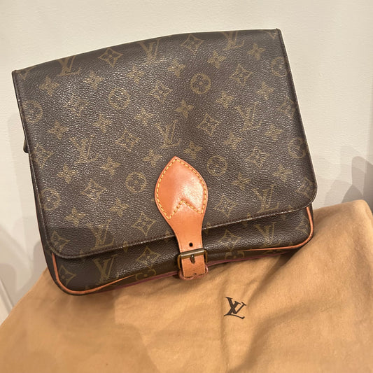 (1989) Louis Vuitton Cartouchière GM