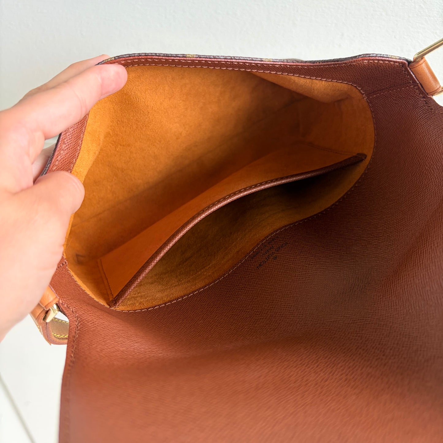 (2000) Louis Vuitton Musette Tango