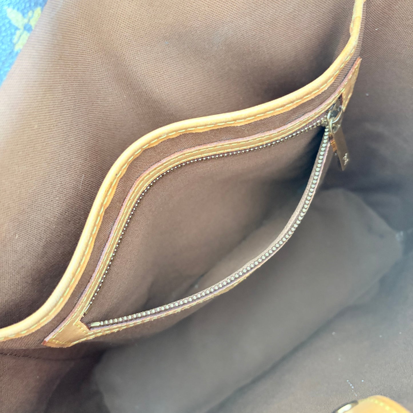 (2001) Louis Vuitton Vavin GM tote