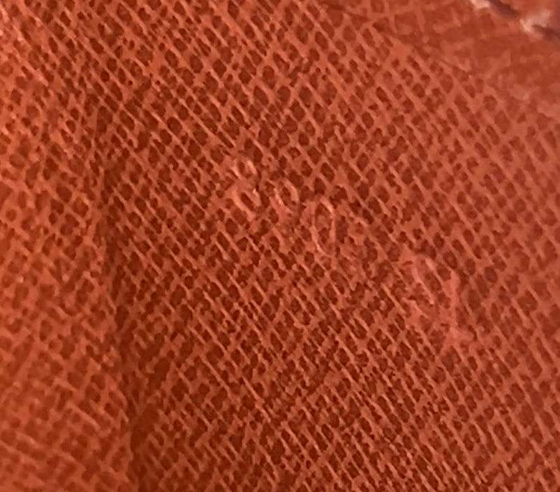 (1989) Louis Vuitton Cartouchière GM