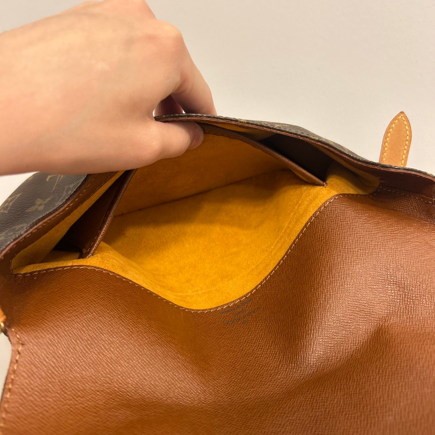 (2001) Louis Vuitton Musette Tango