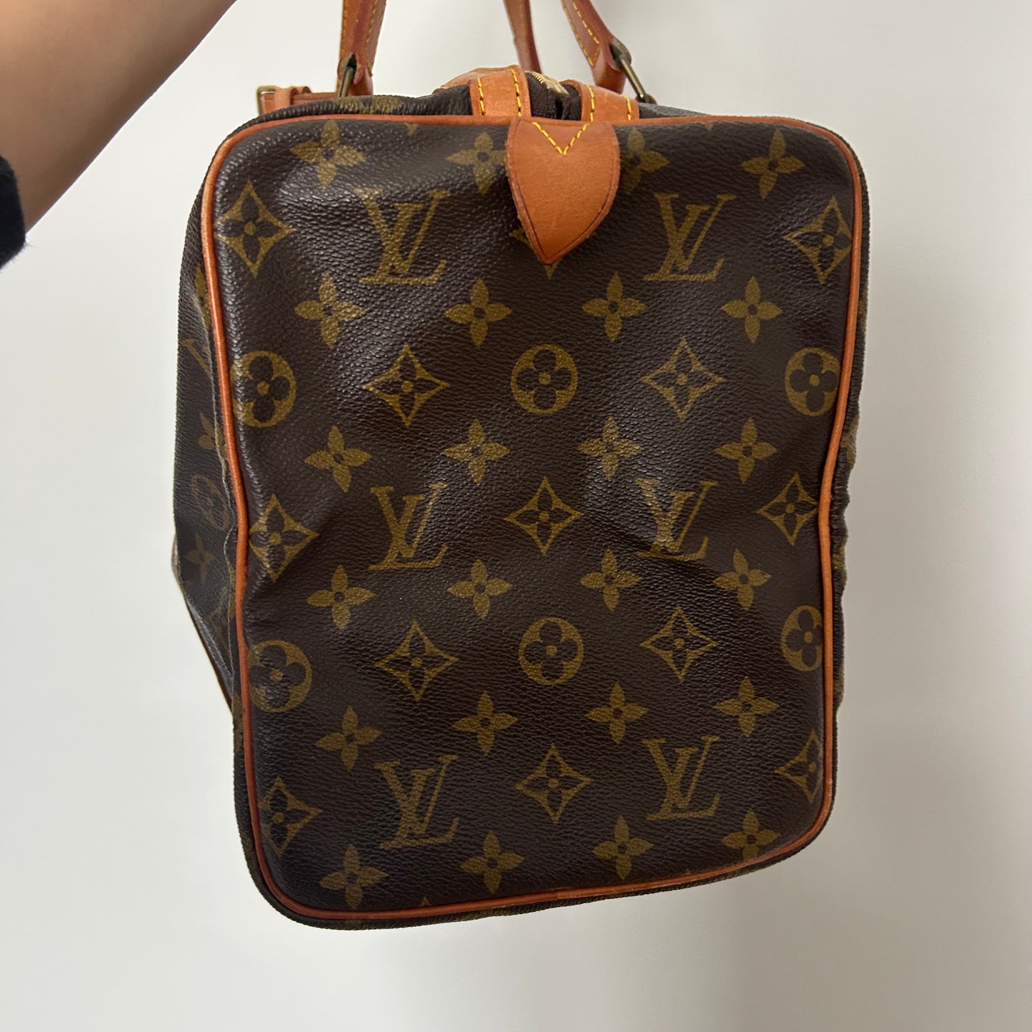 (1987) Louis Vuitton duffle bag