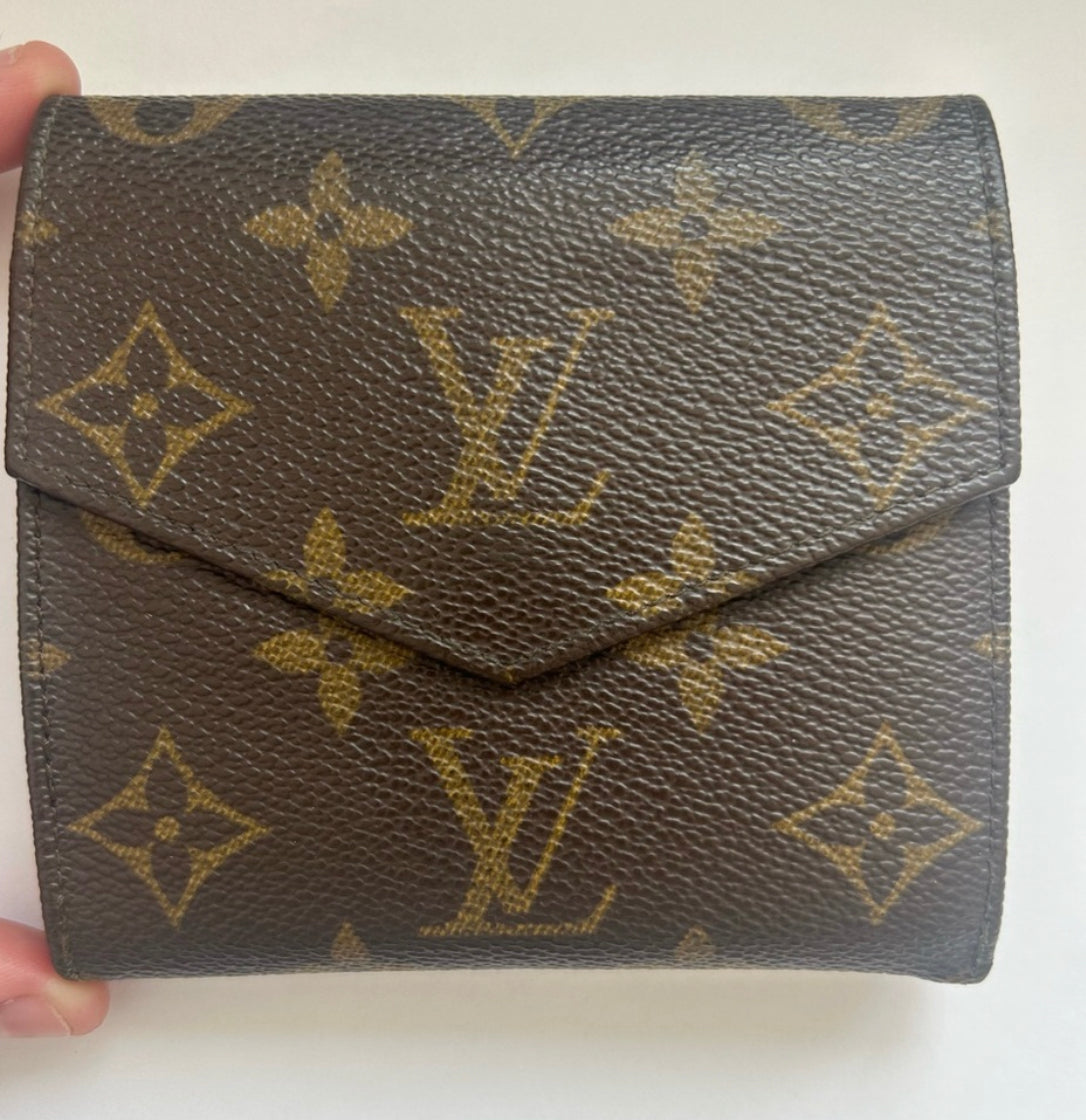 1991 Louis Vuitton Elise Wallet