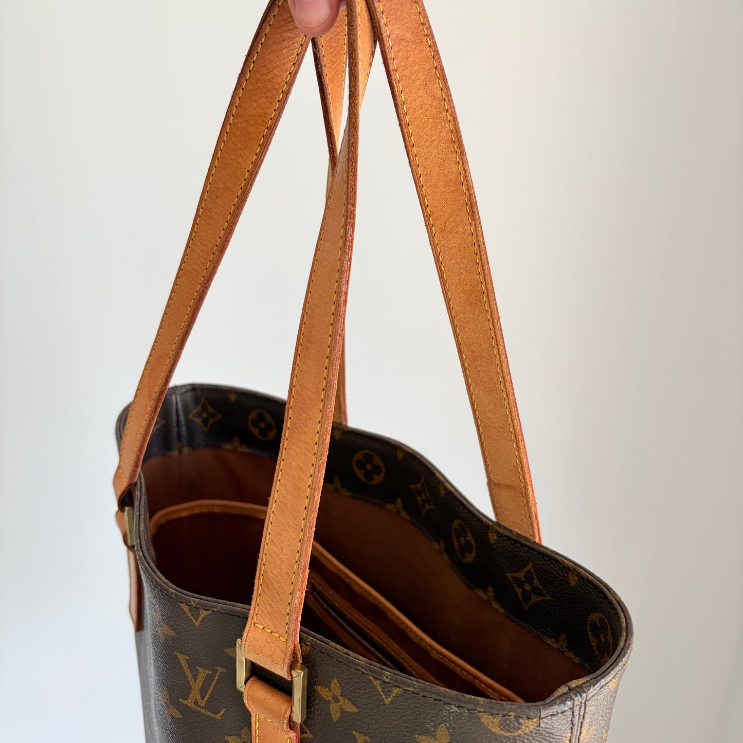 (2001) Louis Vuitton Vavin GM tote
