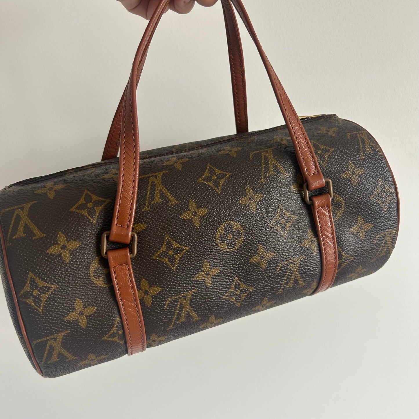 1987 Louis Vuitton Papillon26