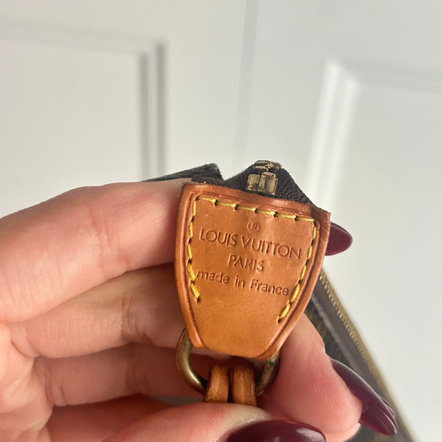 (2001) Louis Vuitton Pochette Accessoires
