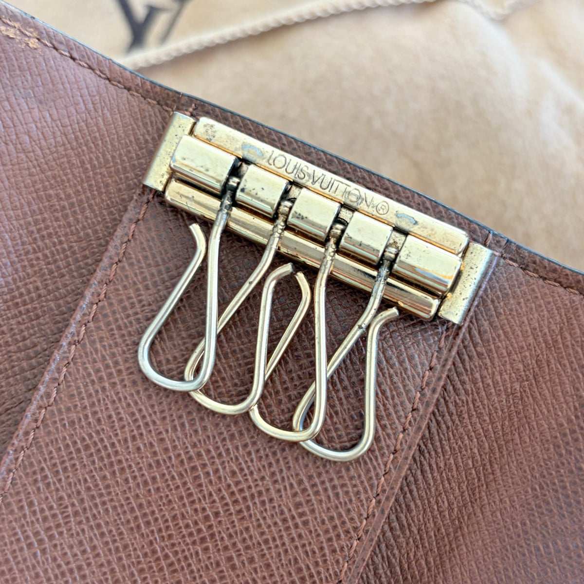 (2001) Louis Vuitton Porteclés 4 anneaux